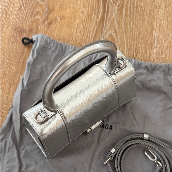 Balenciaga Hourglass XS Silver - Picture 11 of 11